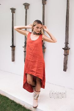 Graceful maxi open back linen dress in red ochre / terracotta color from   our limited collection comes in noble and durable 100% pure washed   linen. Its sophisticated silhouette shows off your back in a quite   sensual way. Although, don't worry - specially designed lacing with an   amazing brass big feather pendant will keep this bohemian dress from   sliding from your shoulders unexpectedly. Casual Wedding Guest Dress, Dress Goddess, Casual Wedding Guest, Linen Wedding Dress, Maxi Dress Casual, Casual Wedding Guest Dresses, Organic Dress, Dress High Low, Terracotta Color