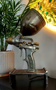 Welded Metal Projects, Steampunk Lighting, Car Furniture, Trophy Design, Automotive Decor, Steampunk Lamp, Pipe Lamp