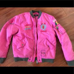 Diesel Rr- 1978 Retro Special Edition Bomber Jacket Pink/Mil-Green/Embroidery Decorated Xl Pink Embroidered Casual Outerwear, Vintage Pink Outerwear For Streetwear, Casual Pink Embroidered Outerwear, Retro Pink Winter Outerwear, Retro Pink Hooded Outerwear, Vintage Pink Outerwear With Pockets, Green Embroidery, Mens Jackets, Bomber Jacket