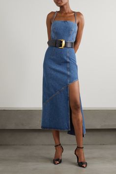 Outfits Con Jeans, Looks Jeans, Alexander Mcqueen Dresses, Denim Midi Dress, Couture Vintage, Denim Details, Best Jeans, Denim Design