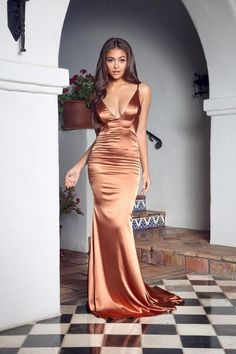 Backless Evening Gowns, Backless Evening Dress, Backless Prom Dresses, Evening Dress Fashion, Evening Party Dress, V Neckline, Long Prom Dress, Dress Party, Evening Dresses Prom