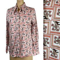 1970s graphic floral print shirt - size large - NextStage Vintage Affordable Vintage Print Collared Top, Spring Patterned Shirt With Retro Print, Spring Retro Print Patterned Shirt, Patterned Retro Print Shirt For Spring, Patterned Shirt With Vintage Print For Fall, Brown Vintage Print Top For Spring, Spring Floral Print Brown Shirt, Brown Floral Print Shirt For Spring, Spring Brown Floral Print Shirt