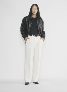 THE EFFORTLESS PANT™ CURVE-FIT Wilfred Effortless Pants, Sleek Straight Hem Pants For Spring, Sleek Spring Pants With Straight Hem, Classic Ankle-length Wide Leg Pants For Daywear, Classic Relaxed Fit Wide Leg Pants For Daywear, Trendy Pants With Belt Loops And Straight Hem, Casual Wide Leg Pants With Pressed Crease For Spring, Casual Spring Wide Leg Pants With Pressed Crease, Chic Pants With Straight Hem For Daywear