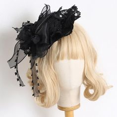 Elegant Tea Party, Party Flats, Gothic Girl, Mini Hat, Hat Clip, Retro Accessories, Hat Clips, Vintage Gothic, Flat Cap