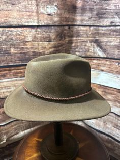 this hat is a auction hat, fixed by our shop. Vintage Fedora Hat Bands For Travel, Vintage Flat Brim Fedora For Travel, Adjustable Rustic Fedora Hat, Adjustable Rustic Fedora, Rustic Adjustable Fedora, Adjustable Wide Brim Rustic Fedora, Vintage Flat Brim Fedora For Outdoor, Adjustable Rustic Fedora For Outdoors, Rustic Curved Brim Hunting Hat