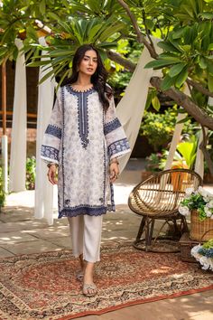 Dhanak DC 2096 Grey 2pcs RTW Prets 2022 White Printed Long Sleeve Lawn Suit, White Lawn Suit With Digital Print For Summer, Summer White Lawn Suit With Digital Print, White Printed Lawn Suit For Spring, Casual White Cotton Lawn Suit, Spring Off White Cotton Lawn Suit, Spring White Printed Lawn Suit, Casual White Sets With Printed Motifs, White Cotton Lawn Suit With Digital Print