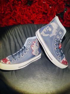 Get ready to slay this Halloween with these custom Michael Myers-inspired Converse sneakers! These one-of-a-kind kicks in Obsidian, Cloudy Daze, and White are decked out with red and silver rhinestones for a killer sparkle. Perfect for any spooky season outfit, these shoes are a women's size 6 and men's size 4. Step into the ultimate blend of comfort, style, and horror-themed bling! Custom Sneakers With Round Toe For Skateboarding, Custom Lace-up Sneakers, Custom Sneakers For Streetwear, Customized Sneakers For Streetwear, Custom High-top Sneakers, Custom Lace-up Sneakers For Streetwear, Custom High-top Sneakers For Streetwear, Custom High-top Sneakers With Artwork, Customized High-top Sneakers For Streetwear