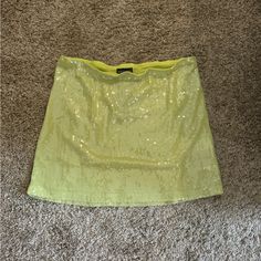 Unworn, Tags Still Present Citrus Green Sequin Mini Skirt. From White Fox Boutique Size L. Titled “Like You Mean It Sequin Mini Skirt Citrus” On White Fox Website. Fitted Yellow Skirt For Night Out, Yellow Mini Skirt For Party, Yellow Mini Skirt For Summer Night Out, Yellow Bottoms For Night Out In Spring, Fitted Yellow Mini Skirt For Night Out, Party Mini Skirt In Yellow With Lining, Yellow Mini Skirt For Night Out, Party Mini Skirt Yellow Lined, Yellow Skirt For Night Out