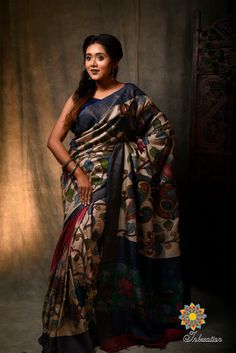 Kalamkari and kantha fusion pure tussar sari fusion of two great and authentic indian art. complete hand made. Fusion Saree, Contemporary Saree, Pattern Blouses, 2020 Outfits, Kalamkari Blouse, Saree Hairstyles, Kalamkari Sarees, Blouse Designs High Neck, Saree Blouse Styles