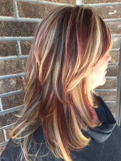 Chunky Multi Colored Highlights, Calico Streaks, Calico Highlights, Color Hair Streaks, 90s Chunky Highlights, Chunky Highlights For Brown Hair, Chunky Highlights And Lowlights, Burgundy Blonde Hair, 2000s Chunky Highlights