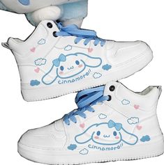 Cute White Sneakers For School, White Sneakers With Anime Print For Streetwear, Casual White Sneakers With Cartoon Print, Casual White Sneakers With Character Print, Cute White Sneakers With Cartoon Print, White Cartoon Sneakers For Streetwear, Harajuku Style Anime Print Round Toe Sneakers, White Anime Print Lace-up Sneakers, Kawaii Shoes Cinnamoroll