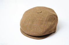 Mustard tweed flat cap / mens news paper boy hat / unisex light brown driving hat / womens tweed cap / stage photo prop / gift for him her Fitted Brown Flat Cap, Fitted Brown Cap, Brown Fitted Flat Cap, Brown Flat Cap, One Size Fits Most, Brown Wool Flat Cap, Brown Flat Cap One Size Fits Most, Brown Tweed Hat For Fall, Classic Brown Beret With Curved Brim, Classic Brown Beret With Short Brim