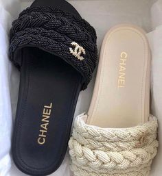 Chanel pearl & lambskin woven mule slides.Un & 100% d. Supplied in its original packaging. DETAILSBlackLambskinPearl style wovenMade in Italy Need assistance? Use our Sourcery service or chat to a member of our team via WhatsApp Classy Sandals, Chanel Ribbon, Chanel Slippers, Comfy Slides, Shoe Diva, Mule Slides, Outfit Pieces, Chanel Pearl, Pretty Sandals