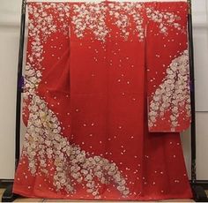 "Japanese silk Furisode from Nishijin. (tall size) This is a wonderful furisode with very modern cherry blossoms scattered throughout. The price is lowered because of the polyester lining. Condition: Excellent Excellent: No visible signs of wear, no flaws, brand new look  Nearly Perfect: Like new, no visible flaws  Very good: Has been worn, minor flaws, possibly repaired  Good: Some flaws, wearable and repairable  from bottom of neck to bottom of hem: 1705cm wrist to wrist: 132.0cm sleeve length Aesthetic Pfp, Japanese Silk, Womens Kimono, Japanese Culture, Cherry Blossoms, Kimonos, Dress Clothes For Women, Wearable Art, Cherry Blossom