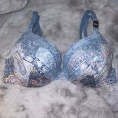 Nwt Vs Very Sexy Padded Push-Up Sz 32d. Adjustable Straps, Underwire Cups. Green Bras, 32d Bra, Strappy Bralette, Coverage Bras, Vs Bras, Victoria Secret Body, Sleep Wear, Demi Bra, Victoria Secret Bras