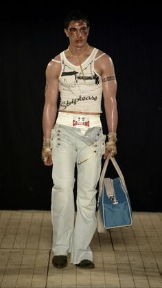 Galliano Menswear, Mode Queer, Queer Fashion, Tumblr Boys, Body Builder, Mode Inspo, John Galliano, Soft Grunge, Male Fashion