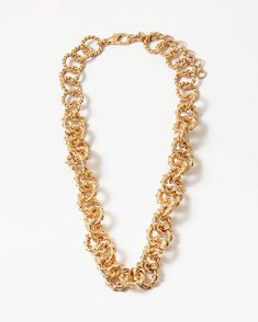 Experience the timeless beauty and bold statement of our Vintage Look Link Necklace. This stunning piece features a vintage gold finish, perfect for adding a touch of glamour to any outfit. With its sleek plain design, it is versatile enough to wear for any occasion. Elevate your style with our Vintage Look Link Necklace today! Lead and Nickel Compliant. Necklace is about 18" Pink Lemon, Plain Design, Toggle Clasp, Link Necklace, Vintage Look, Timeless Beauty, Gold Finish, Vintage Looks, Vintage Gold