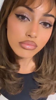 Makeup Lip Combo, Maquillage Yeux Cut Crease, Maquillage On Fleek, Latina Makeup, Lip Combo, Ethereal Makeup, Pinterest Makeup, Dope Makeup, Makeup Aesthetic