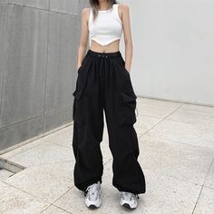 Lovemi - Women’s Fashion Loose Large Wide Leg Pants - Black Little Top Big Pants, Oversized Overalls, Celana Kargo, Y2k Cargo Pants, Streetwear Cargo Pants, Celana Fashion, Tech Pants, Hip Hop Women, Women Cargo Pants