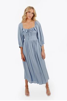 Ariadne Geri Dress https://www.tobi.com/product/79615-tobi-ariadne-geri-dress?color_id=113463&utm_source=pinterest&utm_medium=social&utm_campaign={campaignid}_{adgroupid}_{product_id} Sky Blue Midi Dress, Dress Square Neck, Fall Days, Stockholm Fashion, Soft Summer, Laid Back Style, Square Necklines, Fall Shopping, Blue Hues