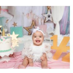 -Sleeveless. -Smoke Free And Pet Free. All Orders Ship Via Usps Within 24 Hours Monday-Saturday Bohemian Cake Smash, Boho Birthday Outfit, Birthday Outfit Dress, Bohemian Cake, Smash Cake First Birthday, White Lace Romper, Party Photoshoot, Headband Outfit, Twin Outfits