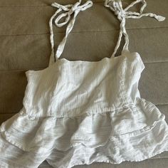 Bought This About A Year Ago I Never Worn Just Tried It On But Didn’t Like It. Perfect For The Summer Time. Adjustable Straps !! Sleeveless Cotton Crop Top For Brunch, Summer Cotton Crop Top For Brunch, Cotton Crop Tank Top For Brunch, Cotton Crop Top Tank For Brunch, Cotton Crop Top For Brunch, White Cotton Tank Top For Brunch, Types Of Clothing Styles, Summer Crop Top, Future Outfit