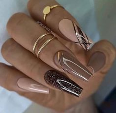 Edgy Elegant Nails, Edgy Spring Nail Designs, Eggplant Nails Designs, Glam Nails Designs, November Birthday Nails, Sophisticated Nail Designs, Cowboy Nails, Nail Goals, Fall Gel Nails