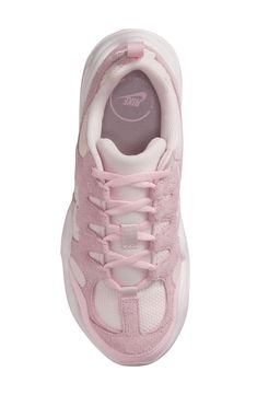 Nike Workout Shoes Women, Pink Gym Shoes, Cute Nursing Shoes, Women’s Gym Shoes, Gym Shoes Aesthetic, Running Shoes Aesthetic, Pink Hoka, Nike Tech Hera, Cute Gym Fits