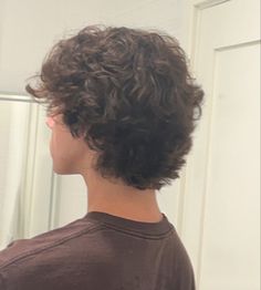 Perm Hair Men, Long Curly Hair Men, Male Haircuts Curly, Surfer Hair, Mens Haircuts Short Hair, Men Haircut Curly Hair, Mens Hairstyles Thick Hair