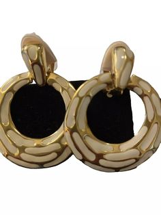 Vintage Dangle Cream & Gold Enamel Comfort Clip On Earrings Goldtone Metal 1990 | eBay Gold Enamel, Cream And Gold, Vintage Watches, Clip On, Antique Jewelry, Clip On Earrings, Vintage Antiques, Jewelry Watches, Gold Tones