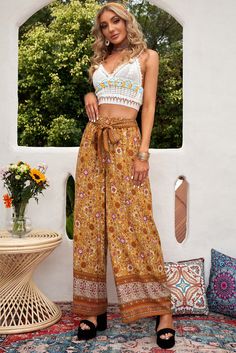 Material: 100%Viscose -This boho pants are in a vintage bohemian style -It includes tie knot, wide leg, floral pattern -The casual pants with wide legs are suitable for any body shapes -Matches well with retro tops and other daily wears -Online shop casual pants are suitable for many occasions, such as office, outdoor and shopping Wide Leg Casual Pants, Trendy Trouser, Boho Mode, Vintage Bohemian Style, Leg Belt, Bohemian Colors, Picture Style, Casual Wide Leg Pants