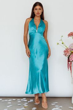 Bridesmaids Styles, Birthday Soiree, Turquoise Maxi Dress, Turquoise Dress, Bridesmaid Style, Iron Material, Clothing Tags, Silver Heels, Hip Length