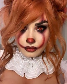 Demi Lovato Dress, Pennywise Halloween Costume, Halloween Costumes Women Scary, Pennywise Halloween, Halloween Makeup Clown, Clown Halloween Costumes, Halloween Dresses, Party College, Costumes College