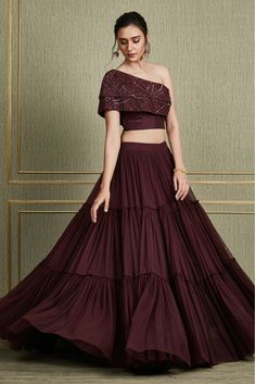 One Shoulder Lehenga, Orang India, Reception Gowns, Lehnga Dress, Choli Designs