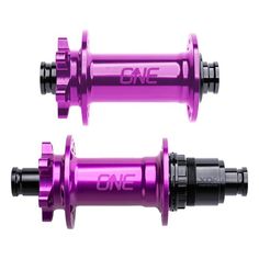 the front and rear wheel hubs are shown in purple