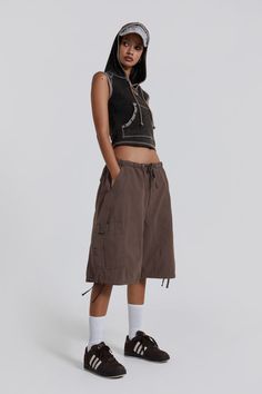 Brown Parachute Cargo Shorts Parachute Pants Marroni, Cargo Pants With Graffiti In Front, Tops To Go With Cargos, Hakai Culture Shorts, Matching Sets Two Pieces Dickies, Jaded London Cargo Skirt, Oversized Cargo Pants Women, Where To Get Cargo Shorts, Oversized Shorts Outfit Women