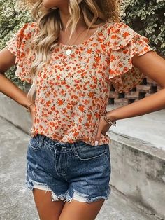 Lasaky - Floral Print Sweater with Round Neck and Ruffle Sleeves Spring Tops For Women, Floral Print Sweater, Butterfly Sleeve Blouse, Flutter Sleeve Blouse, Coachella Dress, Summer Blouses, Flutter Sleeve Top, Butterfly Sleeves, Chiffon Blouse