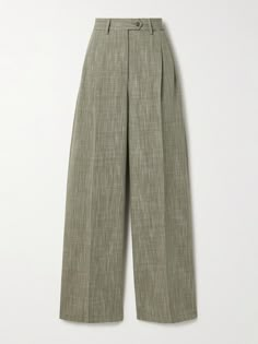 Etro's pants have been woven in Italy from a mélange of army-green and white threads, just like the matching blazer in our edit. They have pleated, wide legs with elongating pressed creases and feature the 'Pegaso' logo on the single burnished button. Fashion Trousers Women, Designer Bottoms, Fashion Portfolio, Fashion Aesthetics, Wide Legs, Western Wear, Net A Porter, Mix Match, Denim Fashion