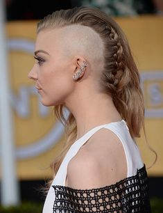 Braided Hairstyles With Shaved Sides, Side Shave Haircut, Viking Hairstyles For Women, Faux Undercut, Hairstyles With Shaved Sides, Shaved Side Haircut, Long Hair Shaved Sides, Undercut Braid, Side Haircut