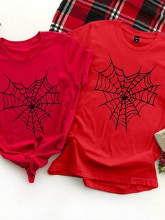 Halloween Red T-Shirt With Heart Spider Print, Casual Style, Couple Matching Tee Suitable As Gift For Boyfriend Red Casual  Short Sleeve Knitted Fabric Animal,Graphic,Halloween  Slight Stretch  Men Clothing, size features are:Bust: ,Length: ,Sleeve Length: Red Long Sleeve T-shirt For Halloween, Red Top For Fall Costume Party, Red Tops For Fall Costume Party, Red Long Sleeve Top For Halloween, Red Long Sleeve Tops For Halloween, Red Crew Neck Top For Halloween, Red Halloween T-shirt With Graphic Print, Red Halloween Graphic T-shirt, Halloween Red Crew Neck T-shirt