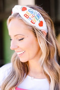 This headband in white is the cutest and trendiest way to show your appreciation to your child's favorite educator! With its beaded design, it's not only a great gift idea but also a fashionable accessory! Treat yourself or that special teacher in your life! Short Dresses Party, Wedge Heel Sneakers, Headband White, Poncho Shawl, White Headband, Summer Chic, Jumpsuit Shorts Rompers, Sandals For Sale, Shoes With Jeans