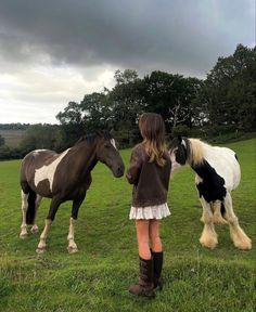 Horse Girl Aesthetic, Foto Cowgirl, Looks Country, Equestrian Life, New Energy, Cowgirl Style