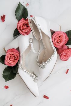 Sparkly Satin Womens Shoes Satin Shoes, Satin Heels, Elopement Ideas, Comfortable Flats, Evening Shoes, Evening Attire, On Shoes, Wedding Shoes, Bridal Party