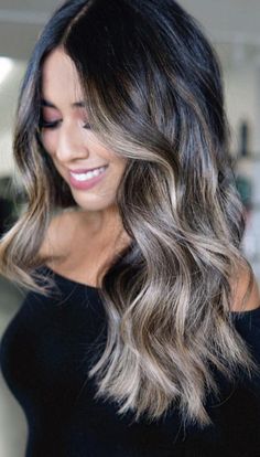 Top Dark Bottom Blonde Hair, Brunette And Ash Blonde Balayage, Balage Hair Color For Brunettes, Icy Brown Hair With Highlights, Two Tone Highlights For Dark Hair, Smoky High Contrast Hair, Bronze Baylage Hair, Halo Foil Highlights, Ashbrown Haircolor Balayage