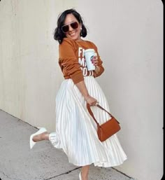 How To Style Pleated Midi Skirt, Ted Talk Outfit Women, Summer Friday Work Outfit, Modest Fashion Outfits Summer Casual, Casual Birthday Outfit Winter, Mother’s Day Brunch Outfit, Pleated Skirt Outfit Ideas, Outfit Ideas For Church, Fashionable Work Outfit