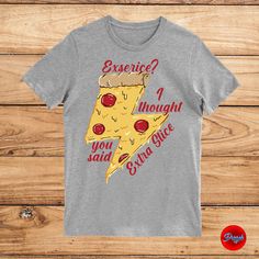 Pizzeria Design, Halloween Pizza, Pizza Tshirt, Pizza Shirt, Pizza Funny, Clothing Co, Dream Clothes, Pizza, Tshirt Designs