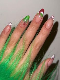 Christmas Nails 2022, Christmas Manicure, Holiday Nail Designs, Nails 2022