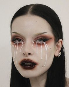 Demon Makeup, Vampy Makeup, Drag Make-up, Drag Makeup, Alternative Makeup, Ethereal Makeup, Dope Makeup, Edgy Makeup, Goth Makeup