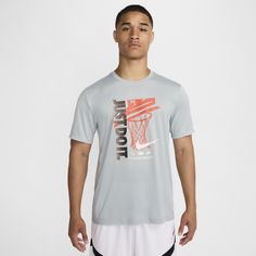 Made with a relaxed fit, this tee's lightweight, sweat-wicking fabric helps keep you cool on the court and off. Basketball T Shirt, Mens Basketball, Ralph Lauren Shirt, Men's Shirts, The Court, Nike Dri Fit, Jersey Fabric, Color Light, Dri Fit