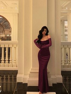 Women Sexy Spaghetti Strap Velvet Contrast Lace Maxi Evening Dress Gown Burgundy Elegant,Sexy  Sleeveless Knitted Fabric Plain Bodycon Slight Stretch  Weddings & Events, size features are:Bust: ,Length: ,Sleeve Length: Outfits With Gloves, Dress With Gloves, Velvet Evening Dress, 파티 드레스, Red Dresses Classy, Dresses Formal Elegant, Birthday Outfits